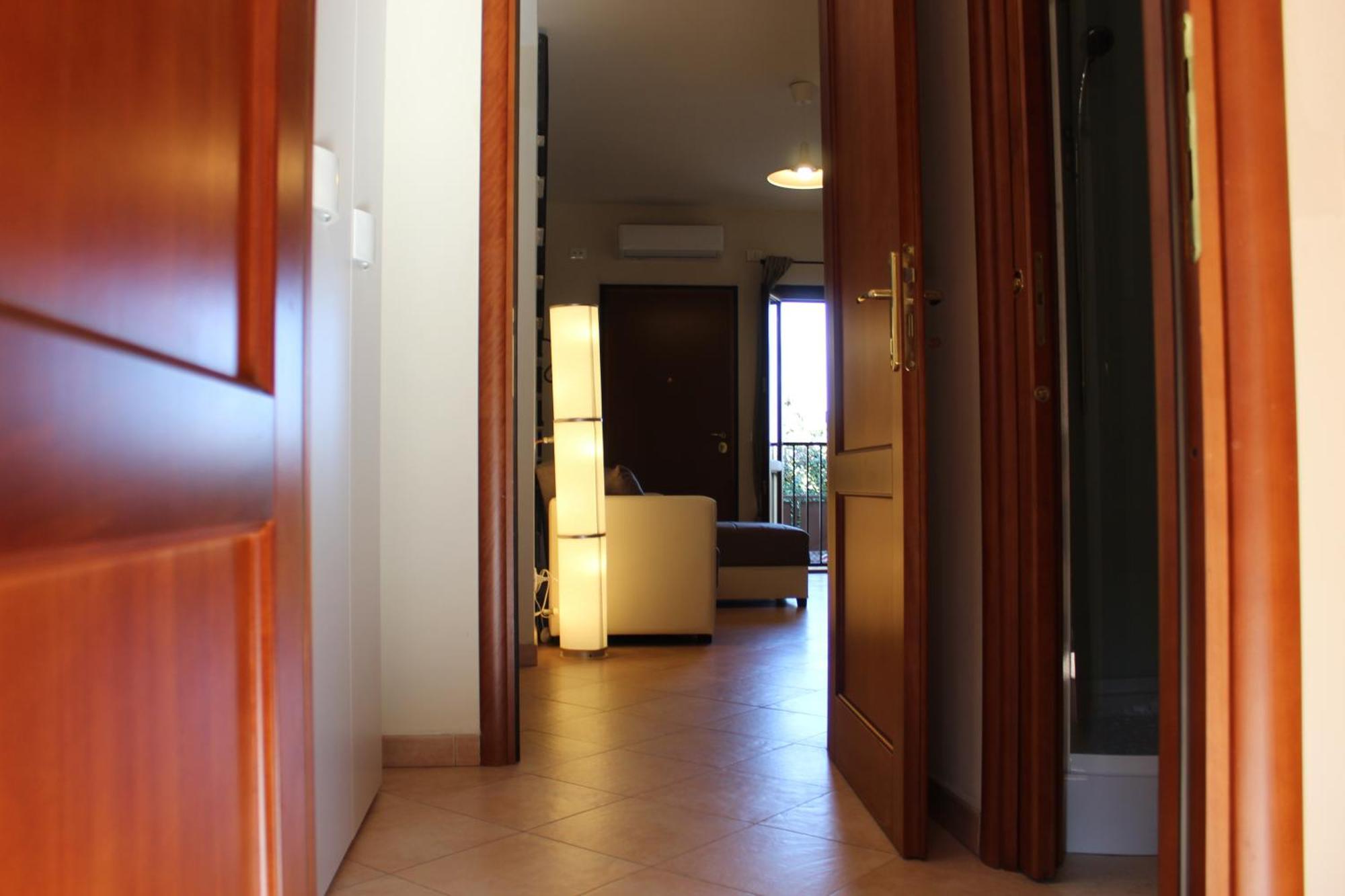 Semesterbostad Casa Indipendente Fronte Metro C